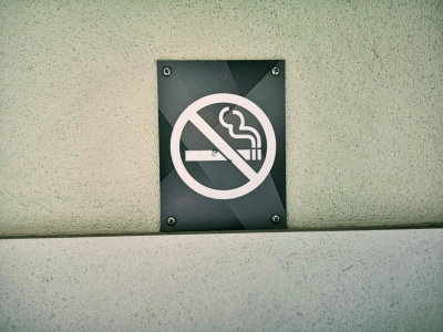 Zīme "Smēķēt aizliegts"