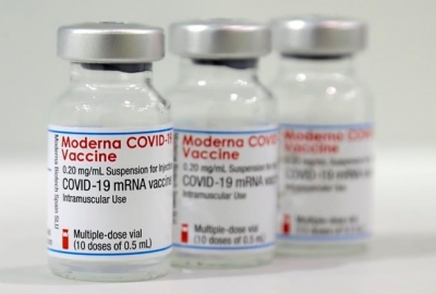 Moderna_Spikevax vakcīnu pudelītes
