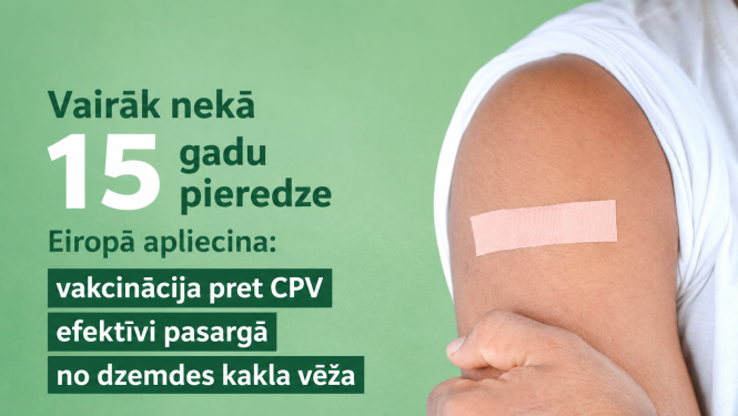 uz zaļa fona sievietes roka ar plāksteri