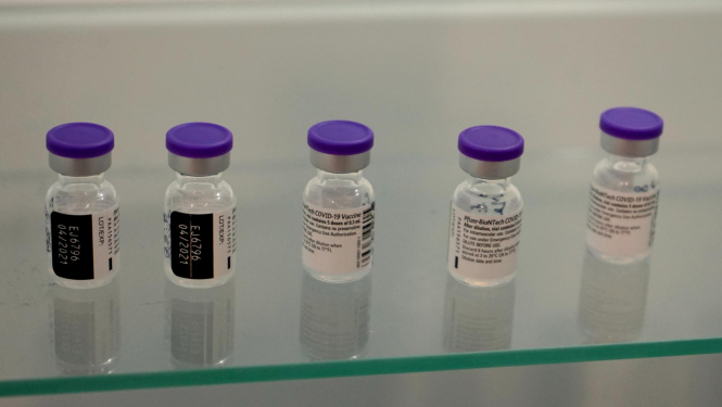 Attēls ar vakcīnām